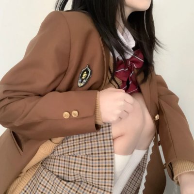 隔窗恋爱：咫尺相望